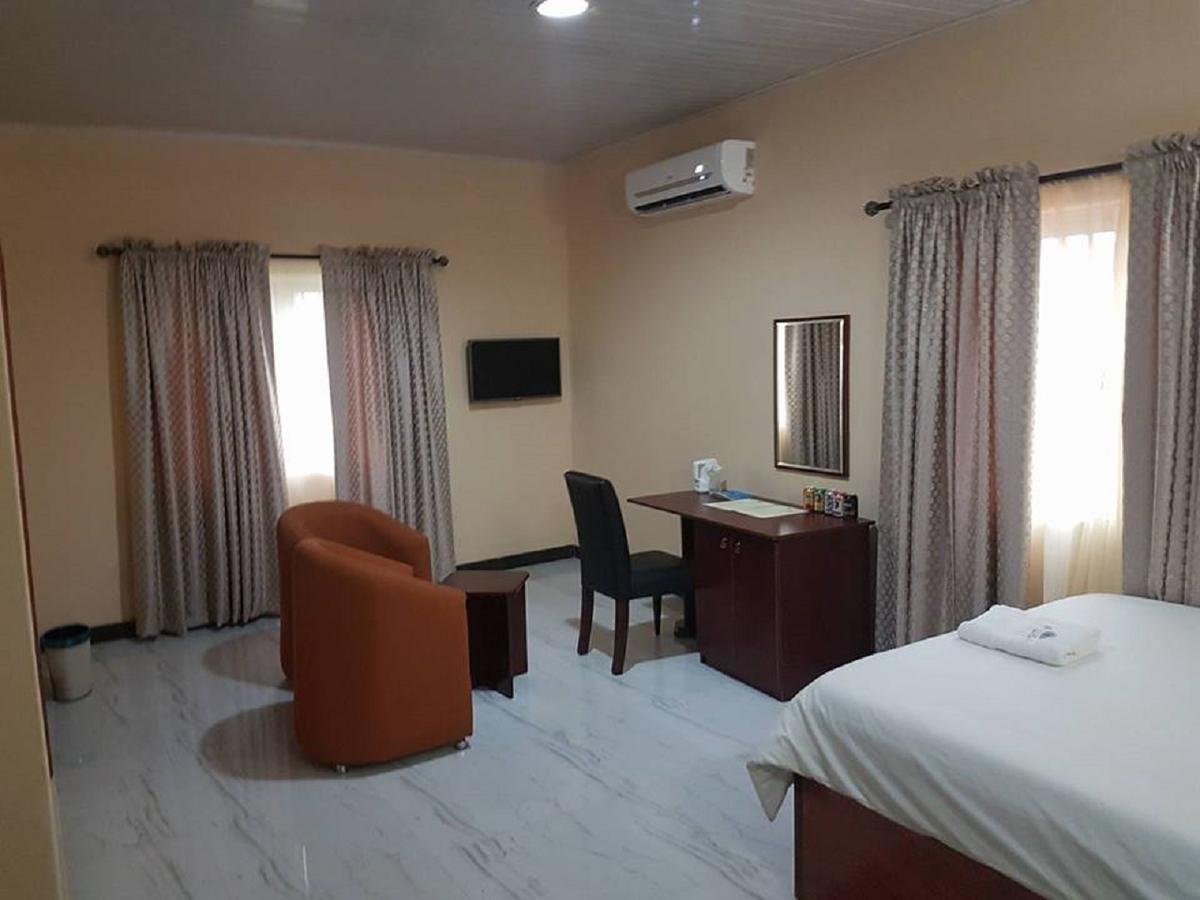 Providence Hotel Abeokuta Екстер'єр фото
