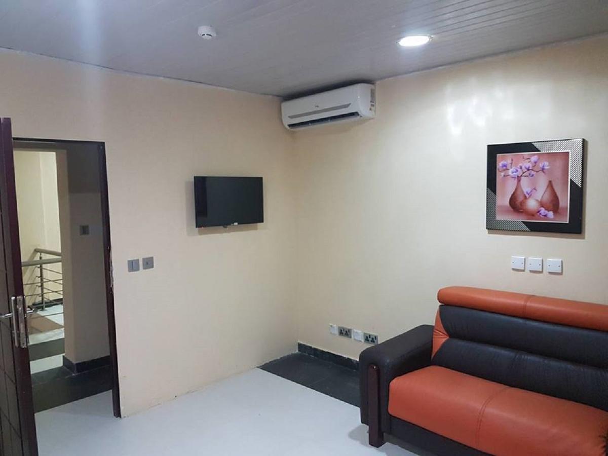 Providence Hotel Abeokuta Екстер'єр фото