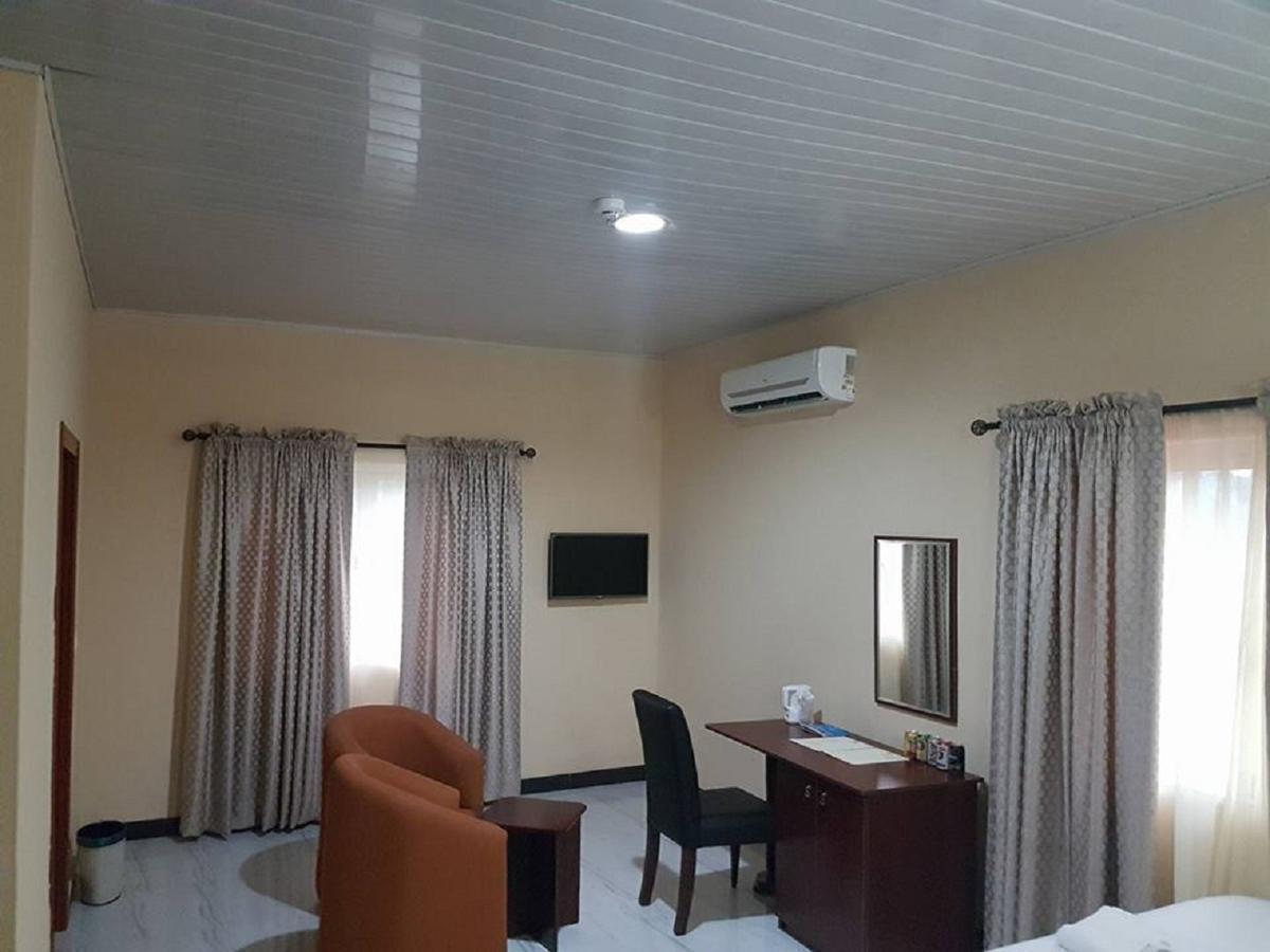 Providence Hotel Abeokuta Екстер'єр фото